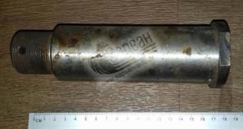 Палець крiплення реактивноi штанги (L=180) напiвпричеп МАЗ 941-2919098