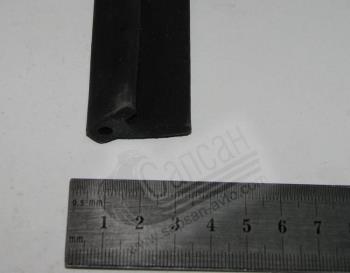 Уплотнит. двери губчат. 5320-6107147-20